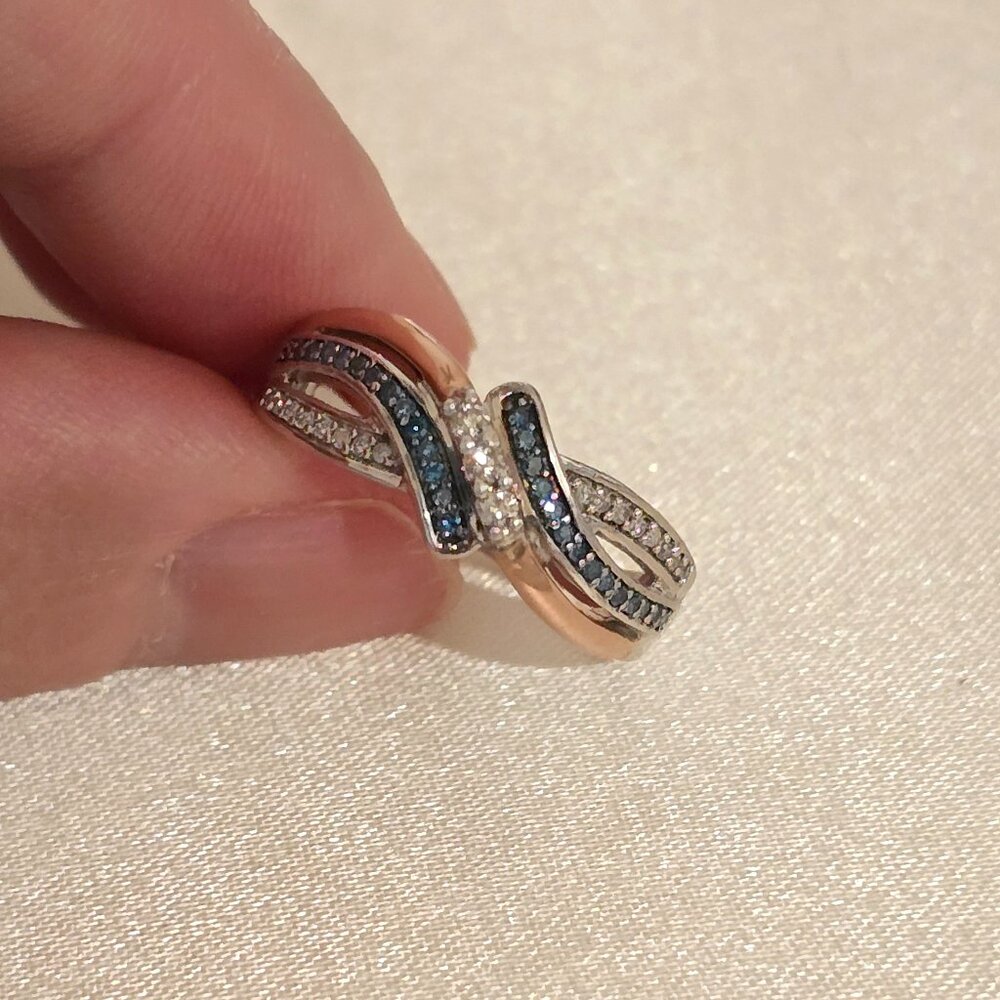 Diamond Three Stone Bypass Ring – 10K Rose Gold & Sterling Silver - Size 7 - Picture 3 of 9
